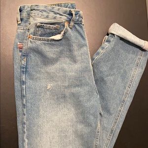 Blue urban outfitter mom jeans (never worn)